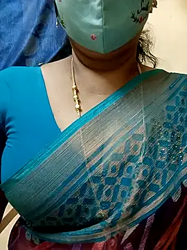 Snapshot of sushma26 chatting on 07-12-26, 07:09 sushma26 online show from 07-12-26, 07:09