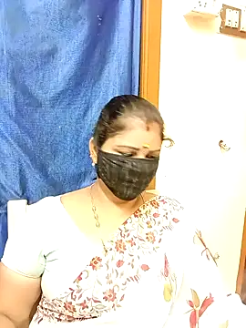 sushma26 online show from 10-25-25, 04:40