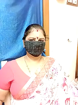 sushma26 online show from 10-28-25, 07:51