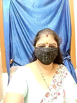 Snapshot of sushma26 chatting on 09-30-25, 06:47 sushma26 online show from 09-30-25, 06:47