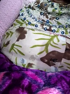 CUTGIRL76 online show from 12-22-25, 09:48