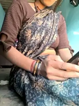 CUTGIRL76 online show from 12-18-25, 09:25