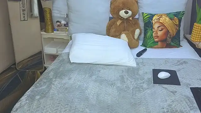 CaramelNatashaxx online show from 03-25-26, 07:13