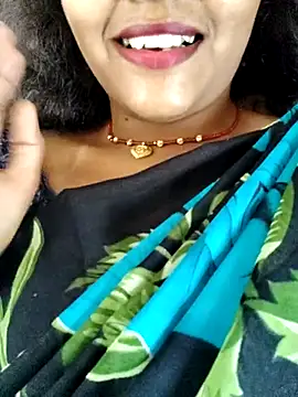 AnanyaKapoor89 online show from 10-08-25, 08:05