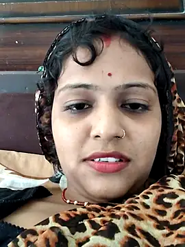 AnanyaKapoor89 online show from 10-11-25, 07:31