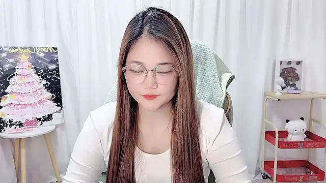 Dec-7758 online show from 12-17-25, 02:55