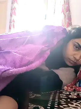 queenbuggi online show from 02-01-26, 09:18