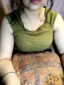 queenbuggi online show from 02-28-26, 06:35