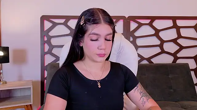 kloe bella online show from 02-19-26, 12:35