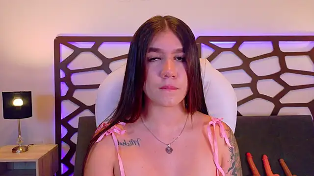 kloe bella online show from 11-05-25, 01:14