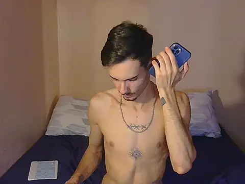 Snapshot of Oheitorofc chatting on 10-31-25, 01:24 Oheitorofc online show from 10-31-25, 01:24