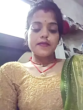 Snapshot of Rachna_Love chatting on 09-12-25, 03:01 Rachna Love online show from 09-12-25, 03:01