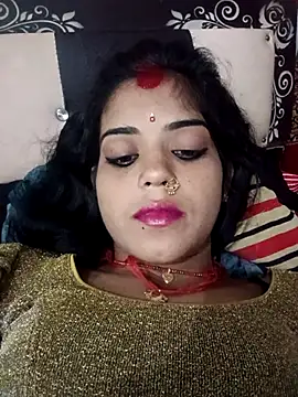 Snapshot of Rachna_Love chatting on 09-11-25, 06:02 Rachna Love online show from 09-11-25, 06:02