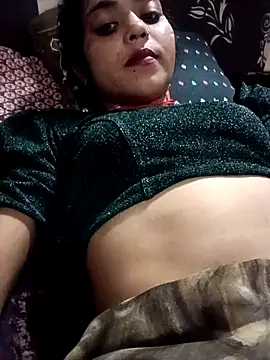 Snapshot of Rachna_Love chatting on 10-14-25, 05:35 Rachna Love online show from 10-14-25, 05:35