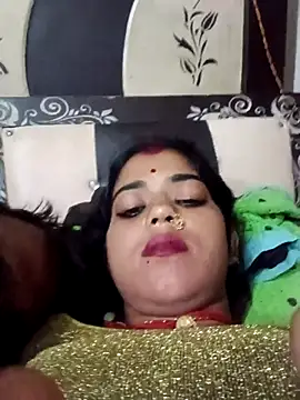 Snapshot of Rachna_Love chatting on 09-27-25, 11:33 Rachna Love online show from 09-27-25, 11:33