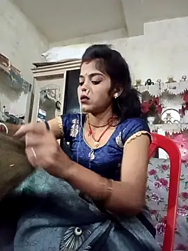Snapshot of Rachna_Love chatting on 09-25-25, 04:02 Rachna Love online show from 09-25-25, 04:02