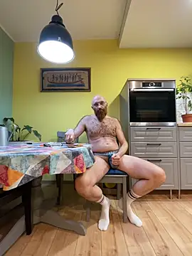 smint06 online show from 12-18-25, 06:12