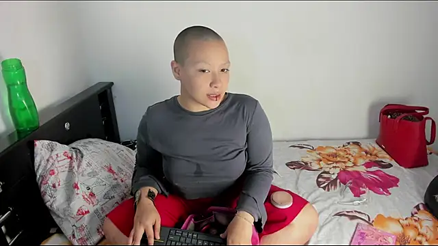 Cherry vald online show from 04-08-26, 11:01