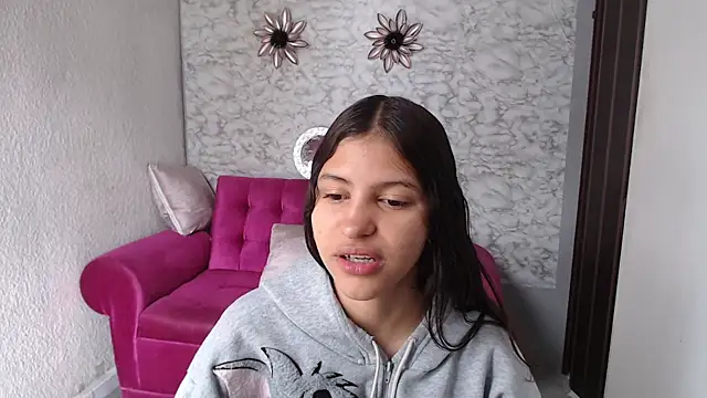 Evagirl69 online show from 04-09-26, 12:22