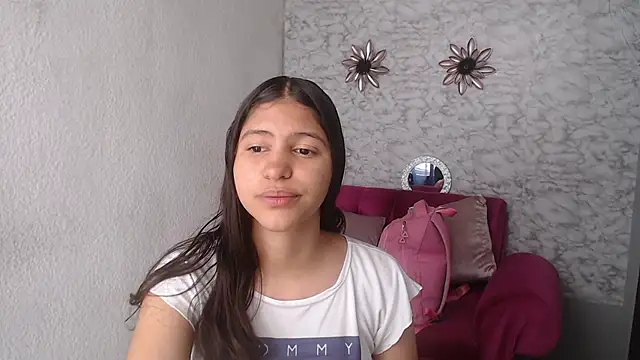 Evagirl69 online show from 11-13-25, 06:23