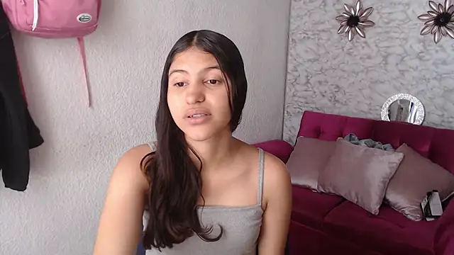 Evagirl69 online show from 11-18-25, 06:22