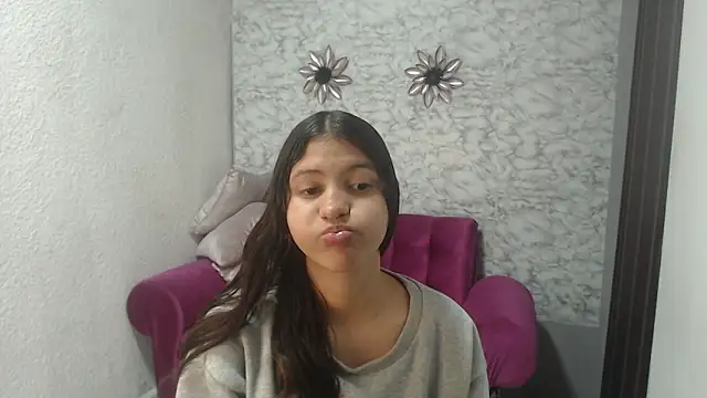 Evagirl69 online show from 10-11-25, 12:33