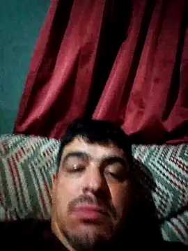 Snapshot of branquinho3 chatting on 05-11-26, 12:56 branquinho3 online show from 05-11-26, 12:56