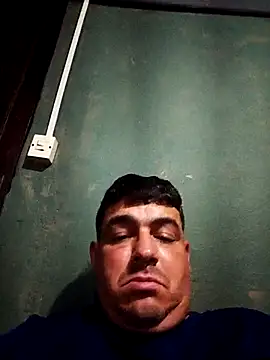 Snapshot of branquinho3 chatting on 04-27-26, 02:31 branquinho3 online show from 04-27-26, 02:31