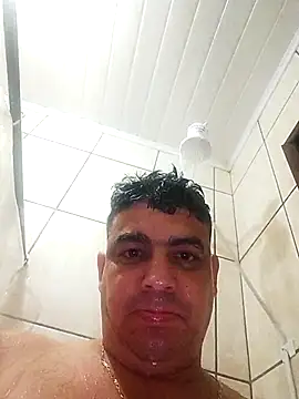 Snapshot of branquinho3 chatting on 06-02-26, 02:44 branquinho3 online show from 06-02-26, 02:44