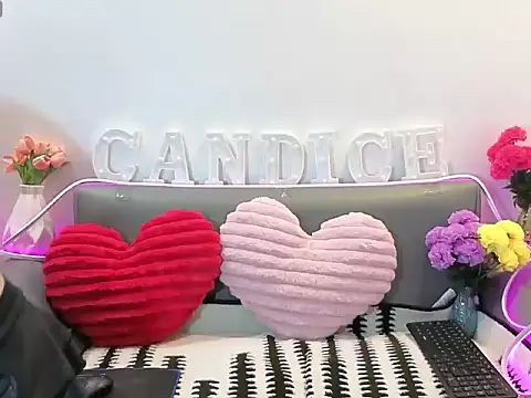 Snapshot of candiceempire chatting on 05-22-26, 03:37 candiceempire online show from 05-22-26, 03:37