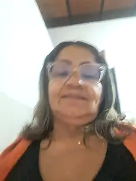 Snapshot of Vickysweeeettt chatting on 06-10-26, 08:04 Vickysweeeettt online show from 06-10-26, 08:04