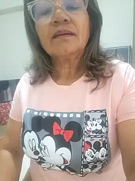 Snapshot of Vickysweeeettt chatting on 05-14-26, 10:45 Vickysweeeettt online show from 05-14-26, 10:45
