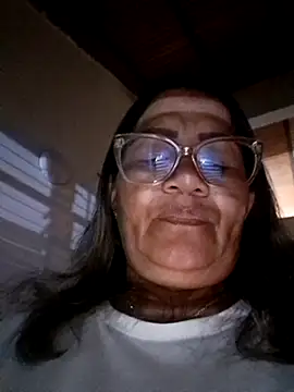 Snapshot of Vickysweeeettt chatting on 07-07-26, 04:37 Vickysweeeettt online show from 07-07-26, 04:37
