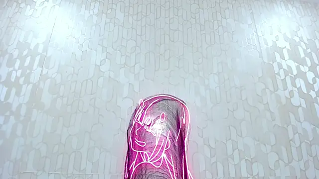 scarletross  online show from 10-31-25, 12:13