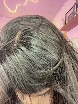 Zoe Serrat online show from 10-03-25, 12:39