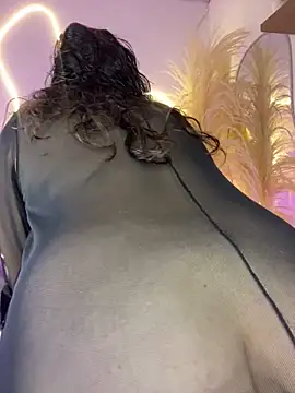 Zoe Serrat online show from 09-26-25, 12:56