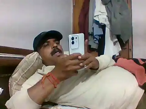 vardh033 online show from 11-04-25, 08:18