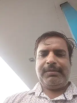 vardh033 online show from 09-18-25, 10:51