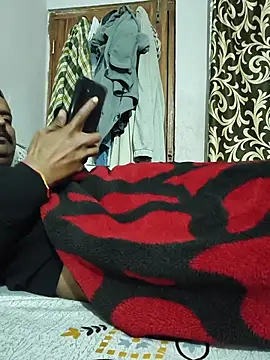 vardh033 online show from 12-14-25, 08:09