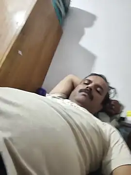 vardh033 online show from 11-01-25, 02:44