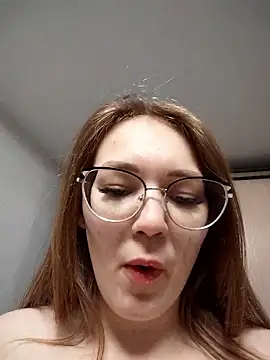 AlisaWyn online show from 01-11-26, 10:22