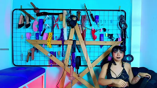 Mrmia bdsm extreme online show from 12-03-25, 01:21