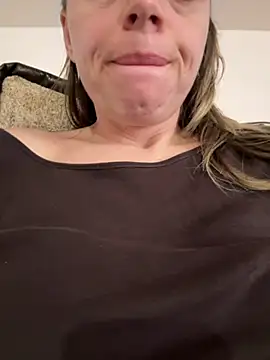 ladywithbigass online show from 03-10-25, 12:06