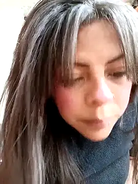 MiaCollinssx online show from 12-20-25, 03:04