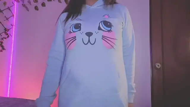 MiaCollinssx online show from 11-06-25, 04:22