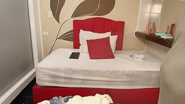 SexyRachel  online show from 09-18-25, 12:08