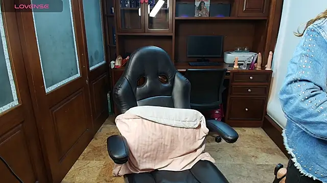 SexyRachel  online show from 01-10-26, 12:11