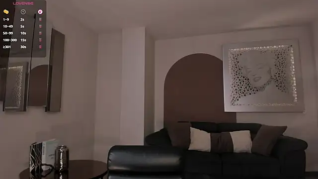 BonnyRose online show from 10-28-25, 07:35