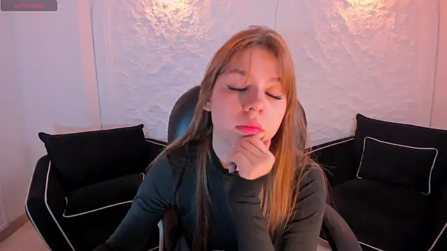 TiffannySins online show from 02-13-26, 04:12