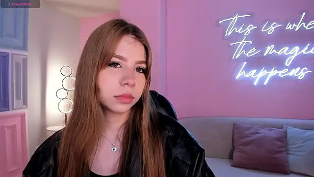 TiffannySins online show from 03-08-26, 11:08